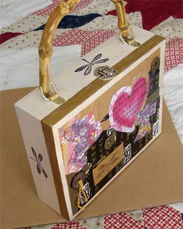 "Asian themed cigar box purse" | June Campbell (left) https://www.flickr.com/photos/nightcats/2987183929/in/photostream/ (right) https://www.flickr.com/photos/nightcats/2987183899/in/photostream/